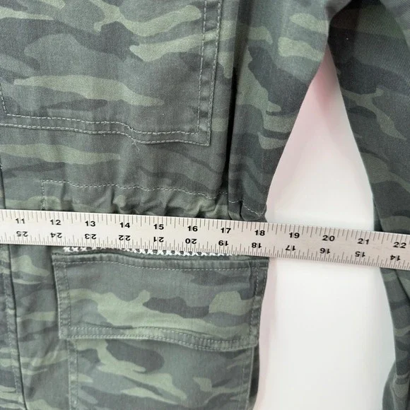 Caslon Women's Camouflage‎ Military Jacket Sz L Green Studded Chore Barn Country - Picture 9 of 14